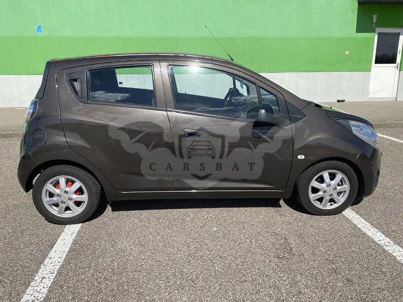 Chevrolet Spark 1.0 Base 2012