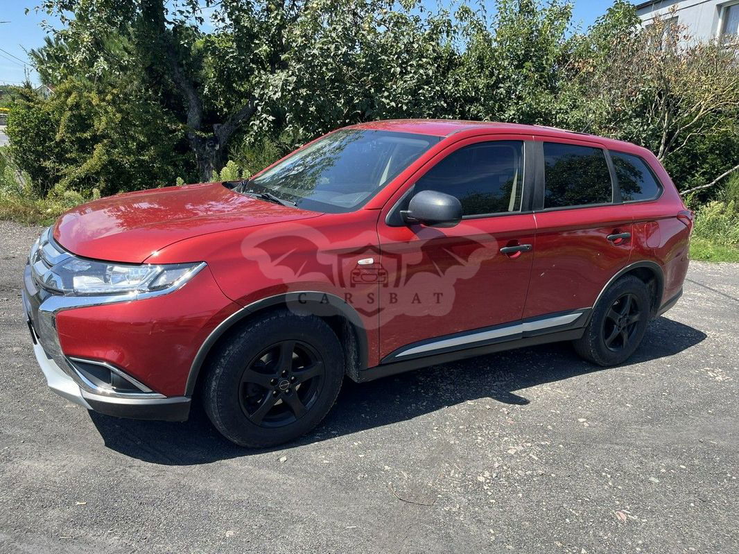Mitsubishi Outlander III 2016