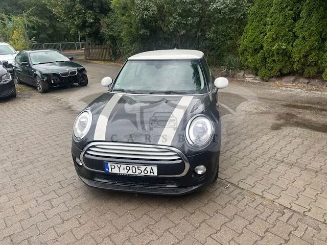 Mini Cooper Classic Trim 2016
