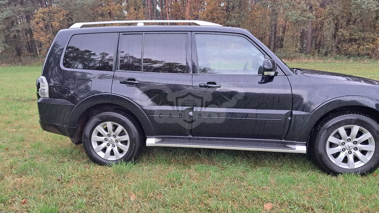 Mitsubishi Pajero IV 2010