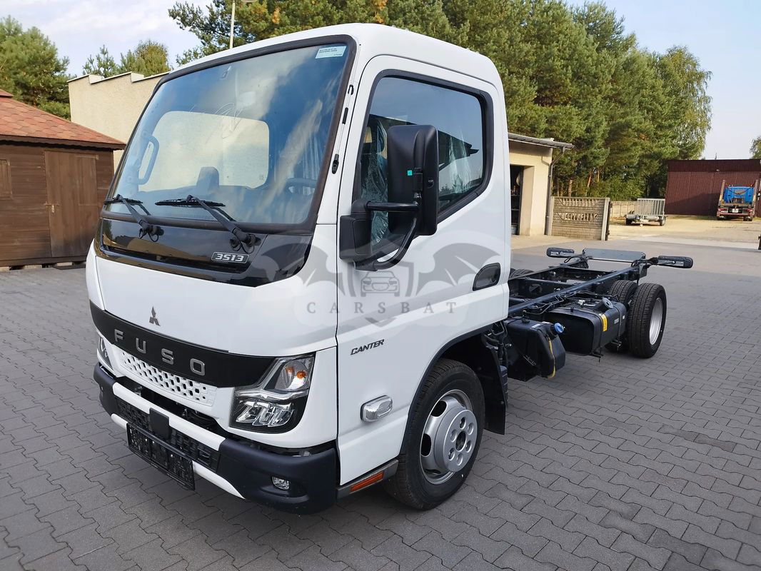 Mitsubishi Fuso Canter 2024
