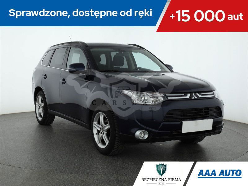 Mitsubishi Outlander III 2013