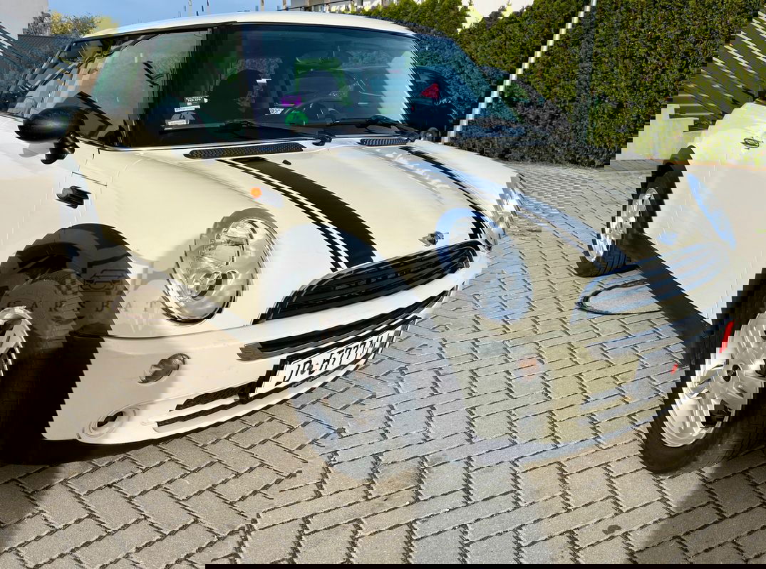 Mini One Standard 2006