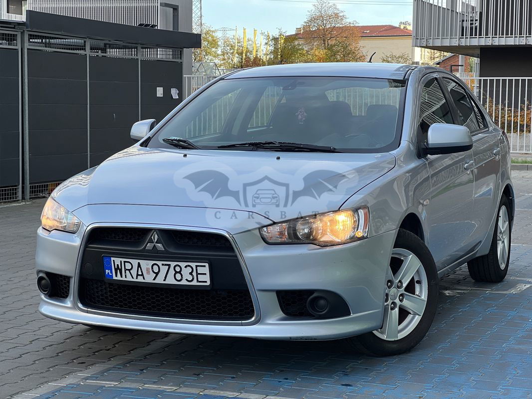 Mitsubishi Lancer IX 1.5 Invite 2010
