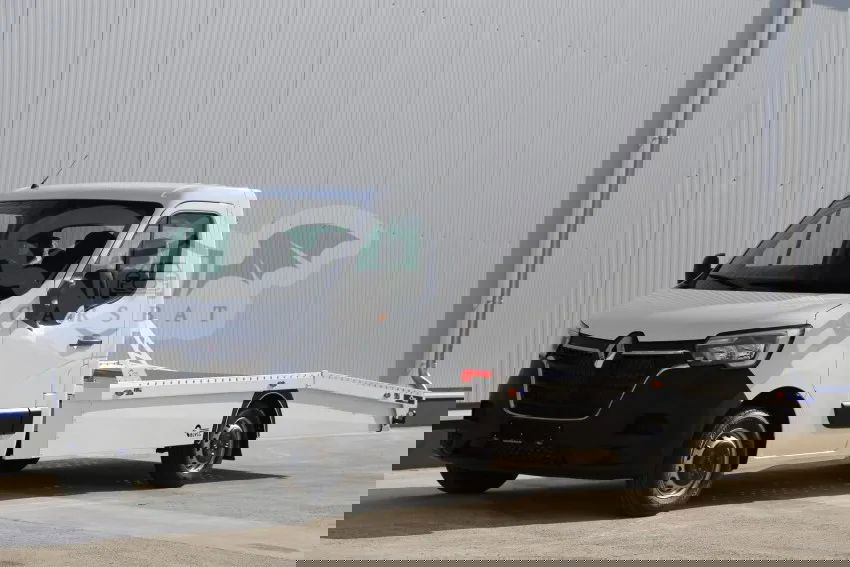 Renault Master 2025