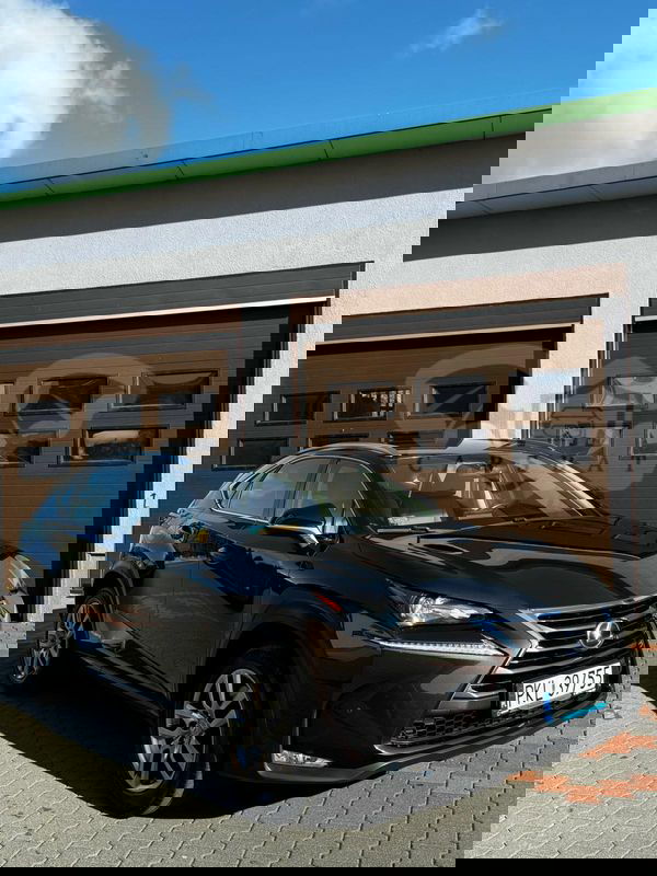 Lexus NX I 300h Elegance AWD 2015