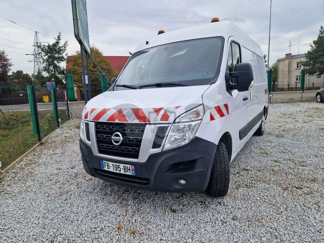 Nissan NV400 2018