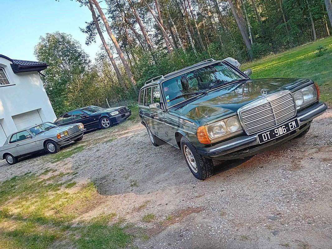 Mercedes-Benz E 1984