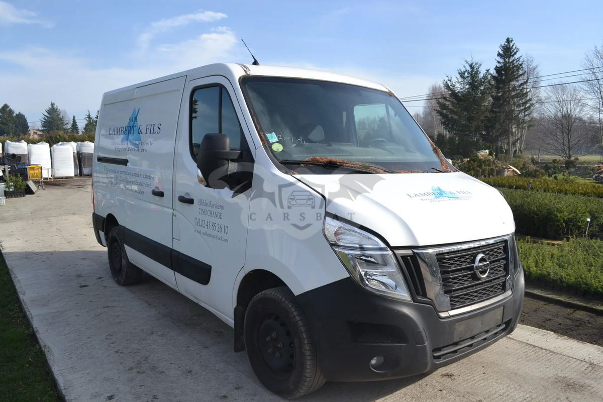 Nissan NV400 2020