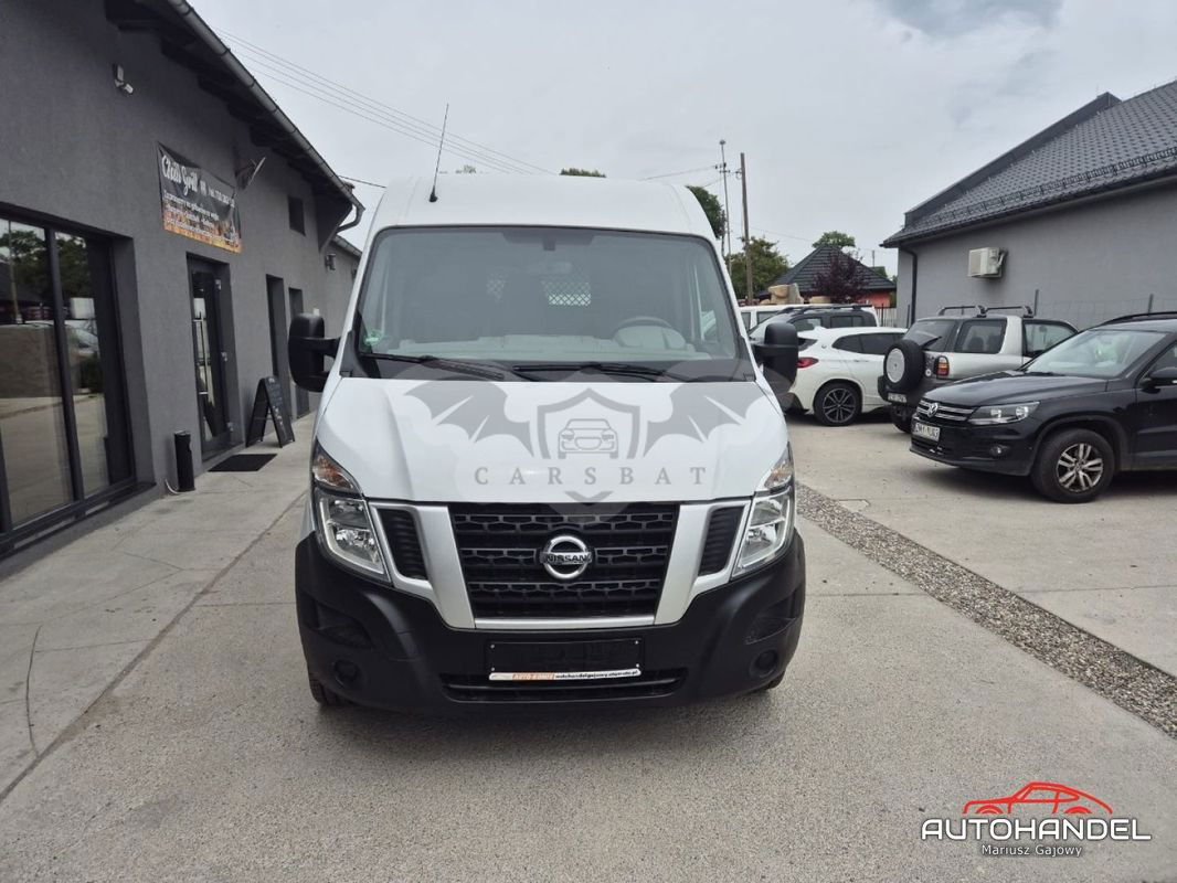 Nissan NV400 2015