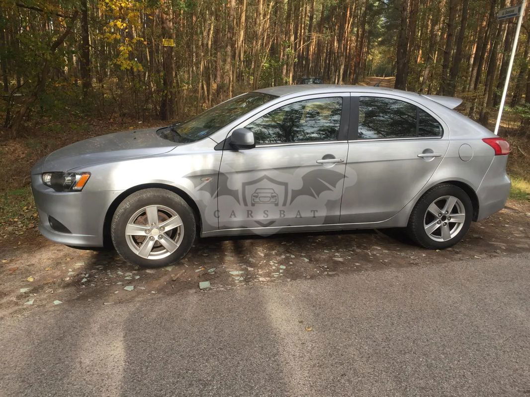 Mitsubishi Lancer IX 1.5 2010