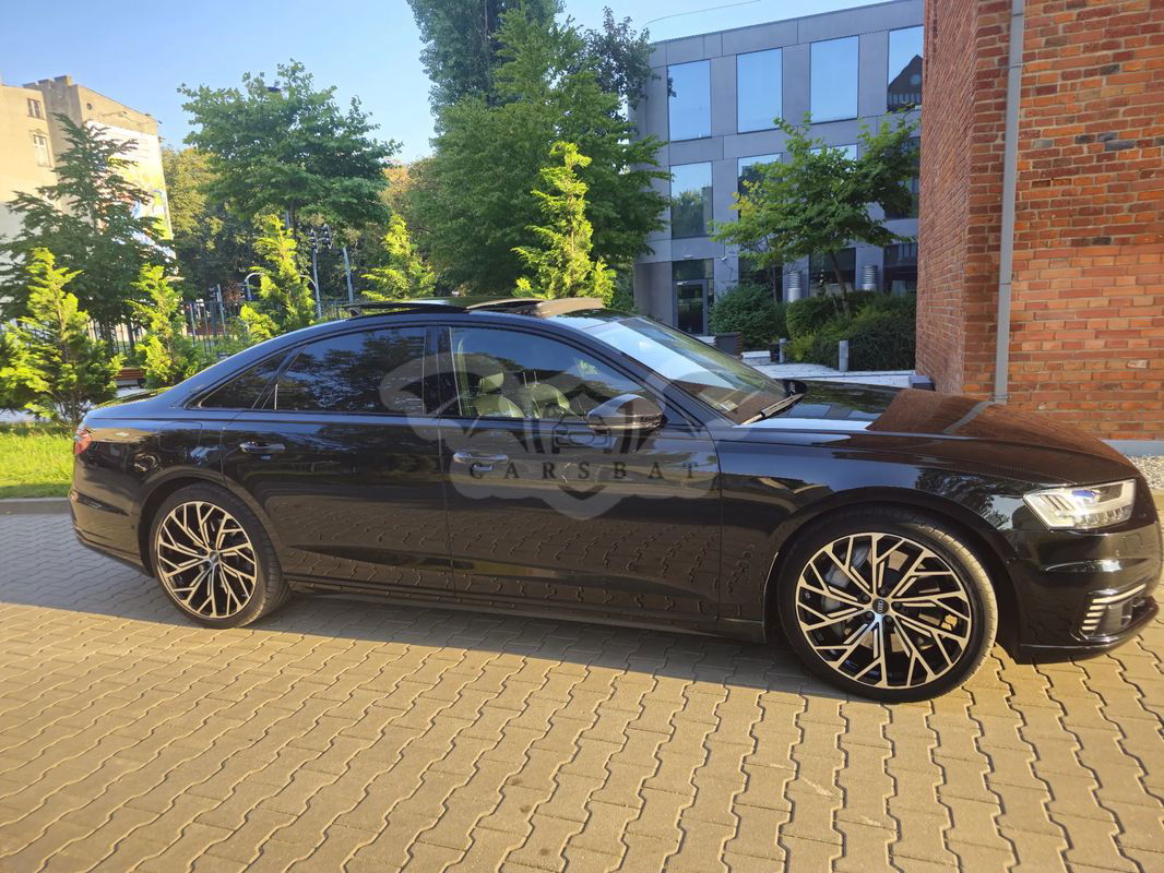 Audi A8 D5 2021
