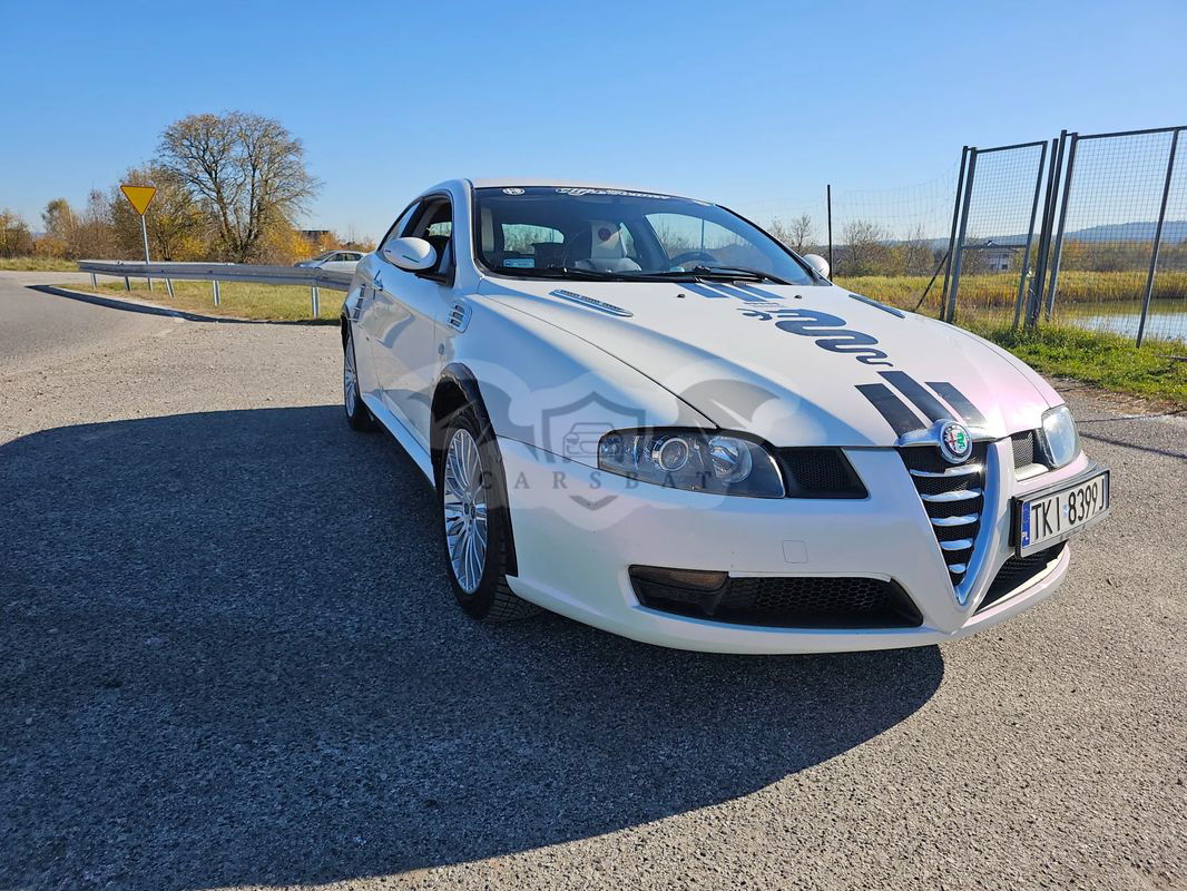 Alfa Romeo GT 2004