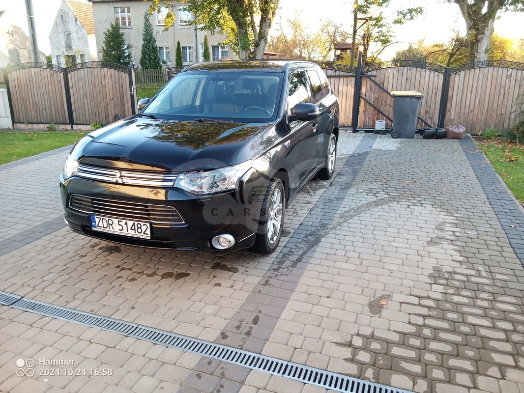 Mitsubishi Outlander III 2013