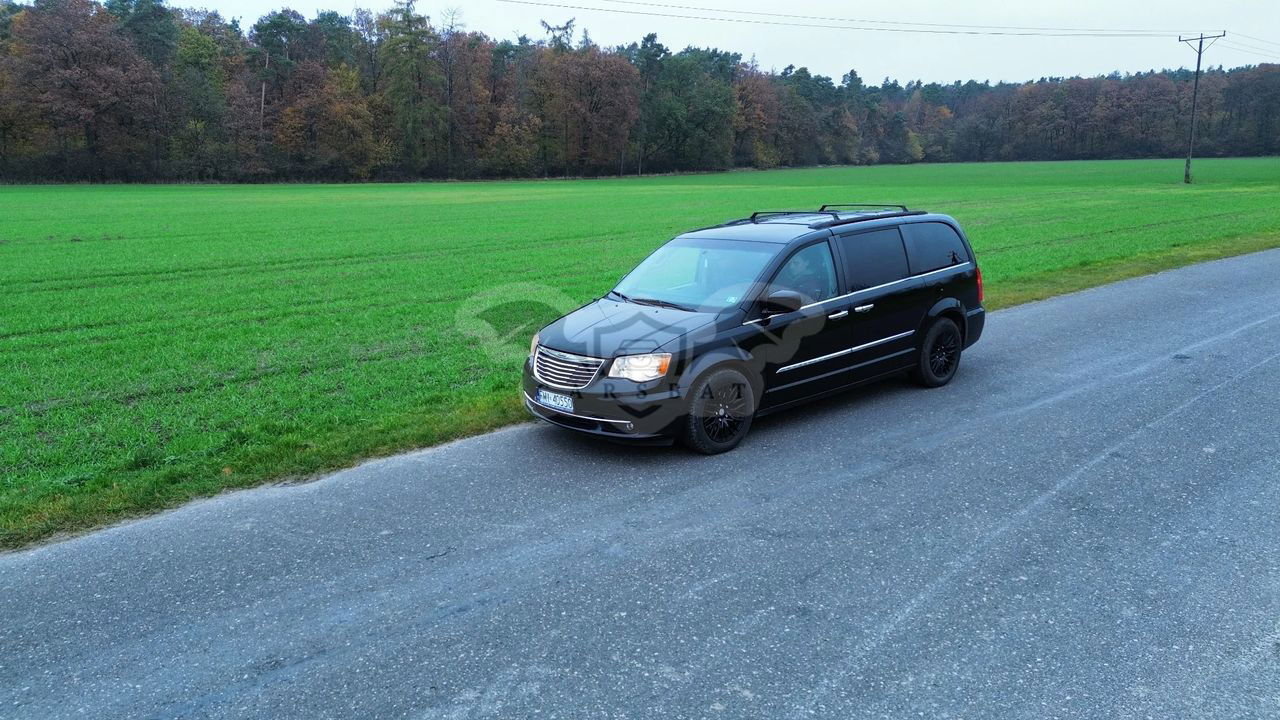 Chrysler Town & Country V 3.3 LX 2013