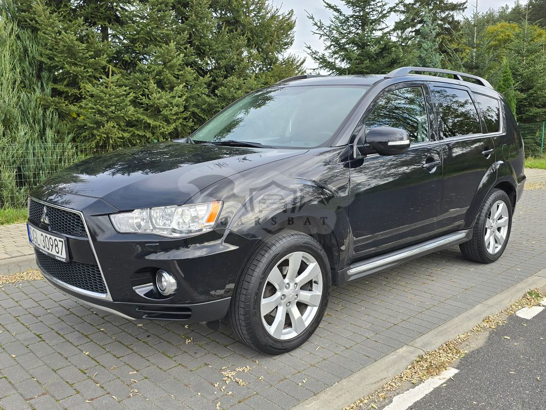 Mitsubishi Outlander II 2.0 Intense + NAVI 2WD EU5 CVT 2012