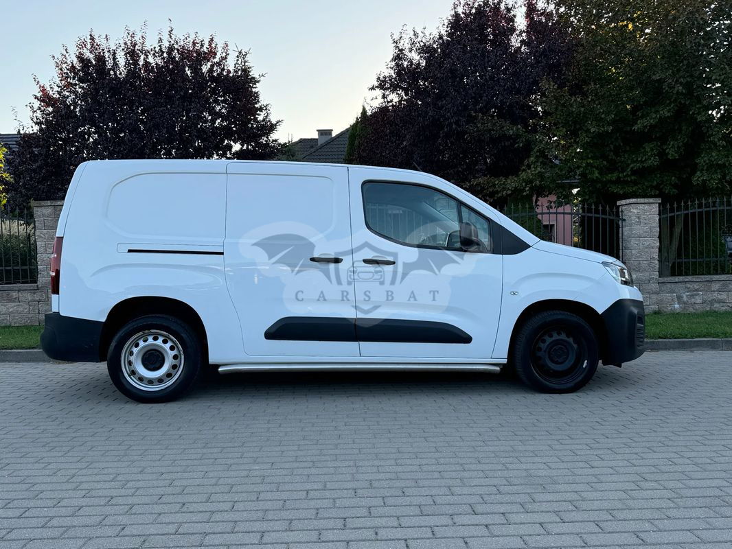 Mitsubishi Fuso Canter 2012