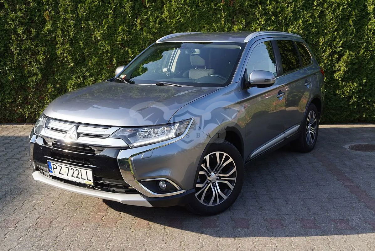 Mitsubishi Outlander III 2016