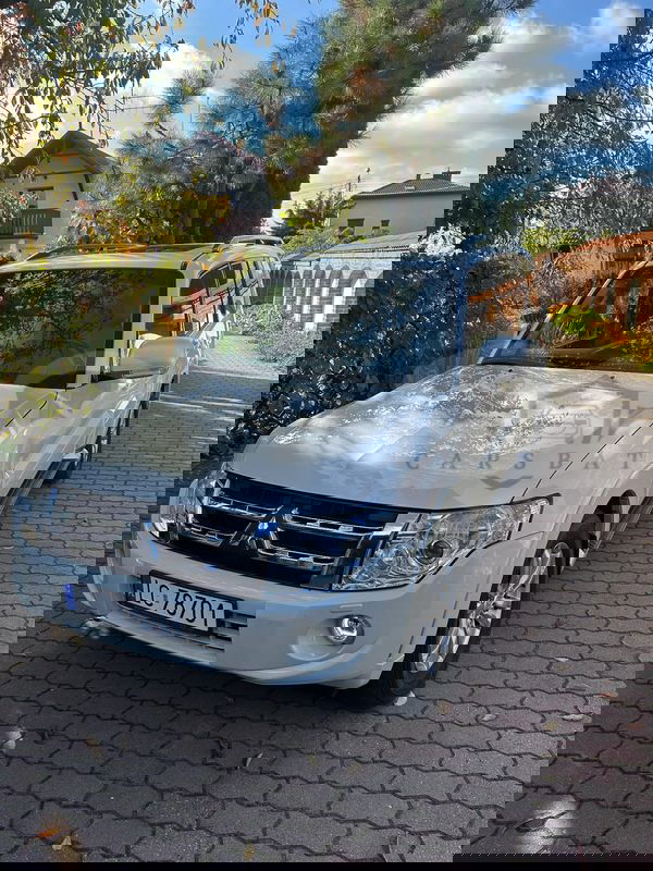 Mitsubishi Pajero IV 3.2 DID Instyle 2014
