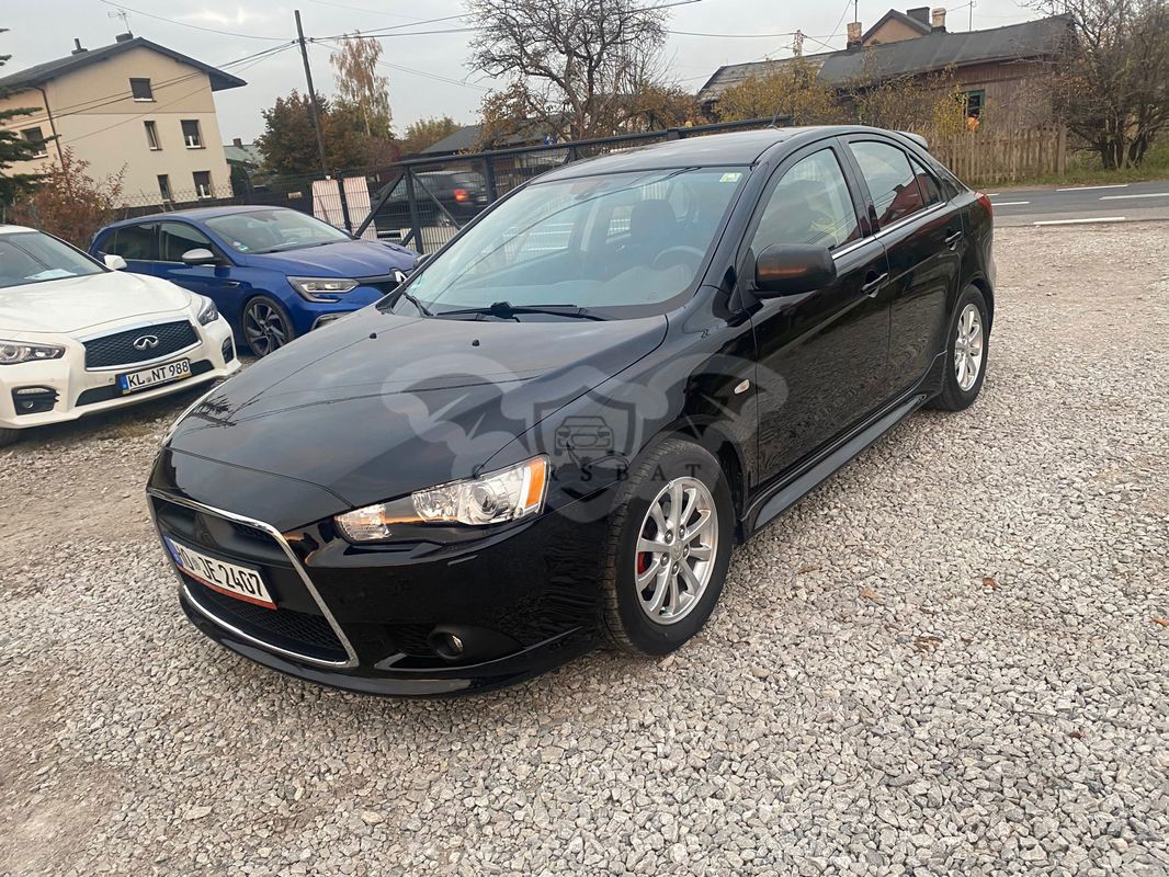 Mitsubishi Lancer IX 1.6 Invite 2014
