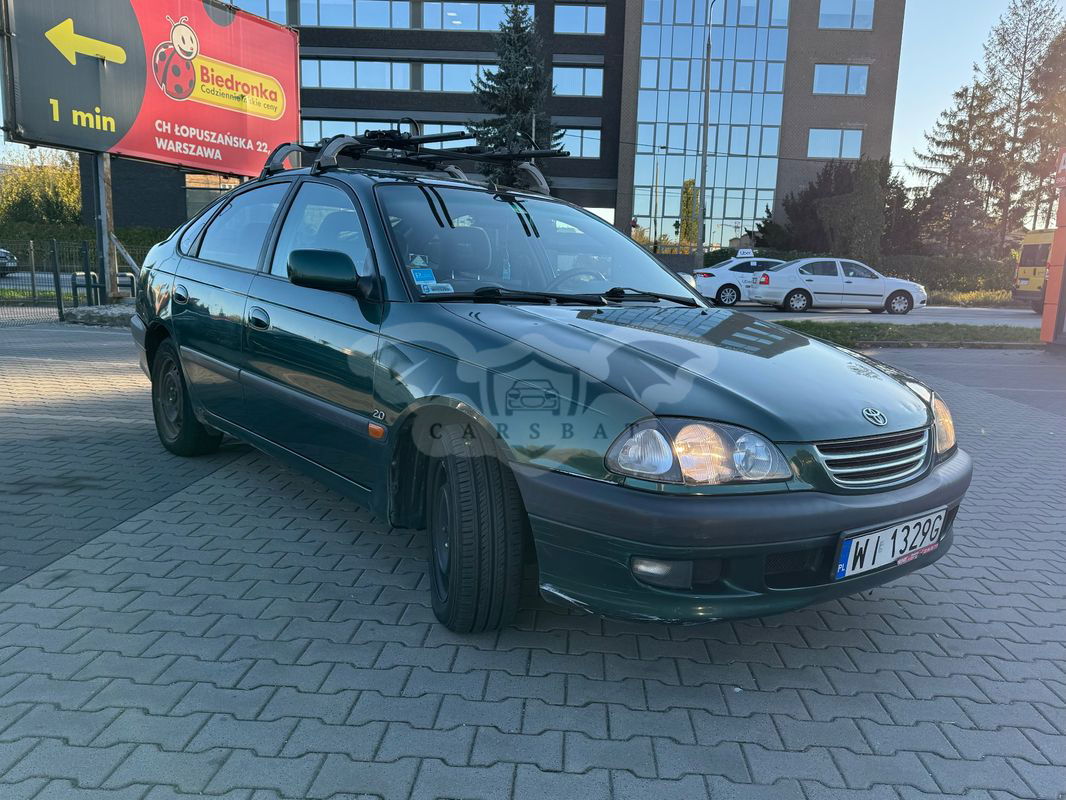 Toyota Avensis I 2.0 Sol 1998