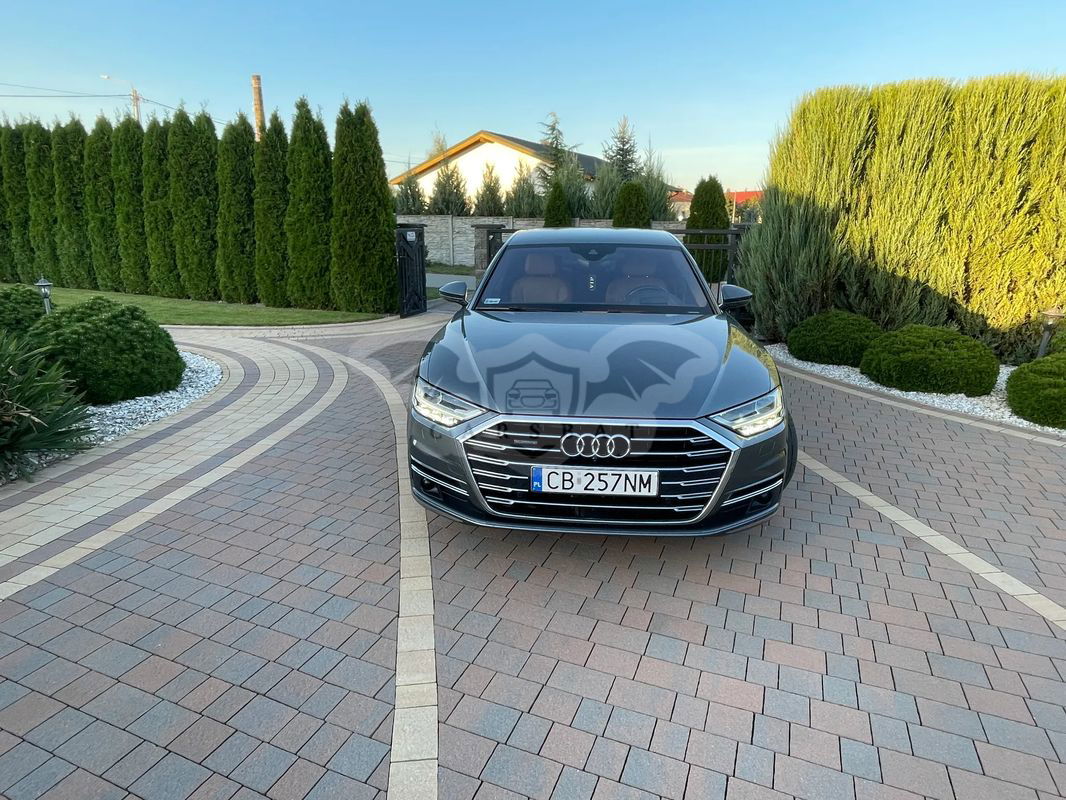 Audi A8 D5 2021