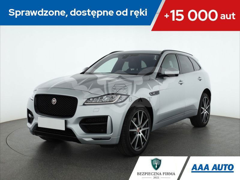 Jaguar F-Pace 2016