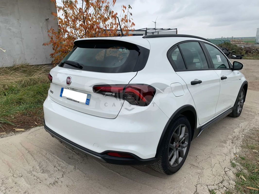 Fiat Tipo II 1.6 MultiJet Cross 2022