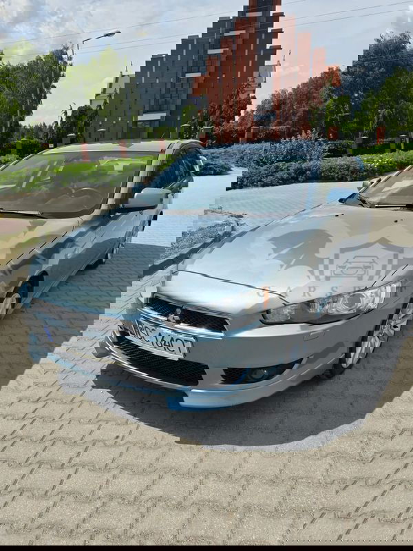 Mitsubishi Lancer VIII 1.8 Instyle NAVI CVT 2010