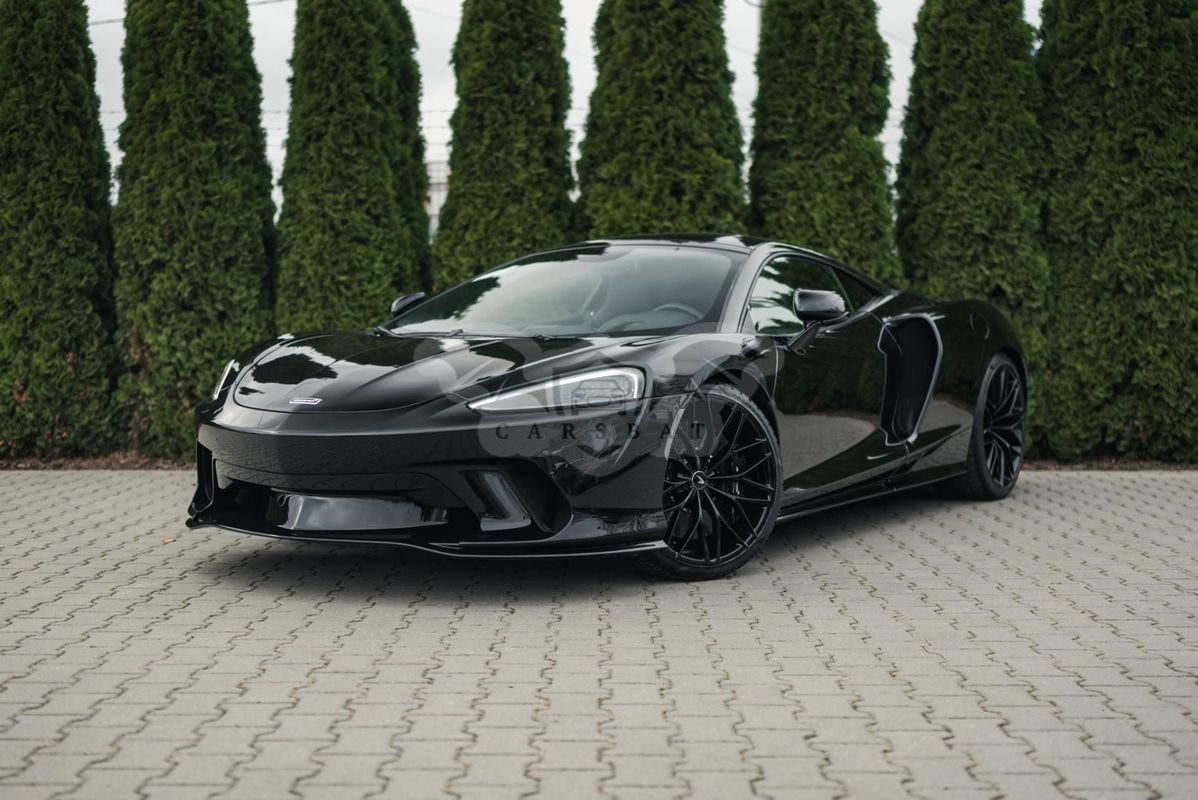 McLaren GT 2023