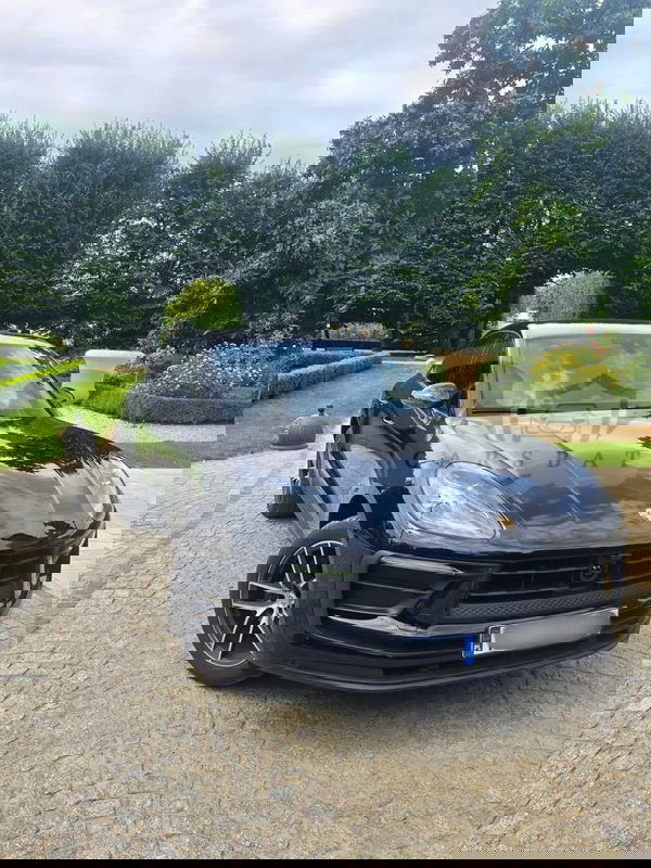 Porsche Macan Standard 2023