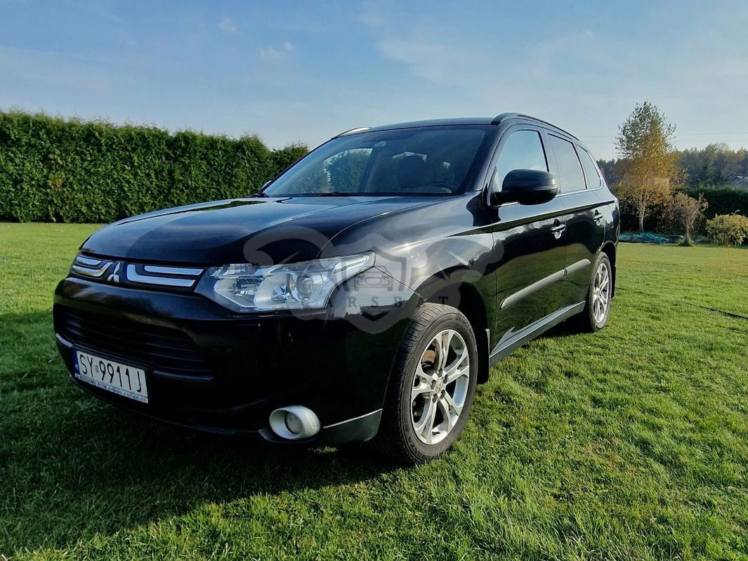 Mitsubishi Outlander III 2013