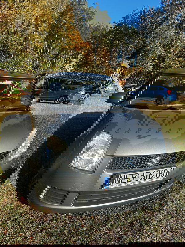 Suzuki Swift III 1.3 Classic 2010