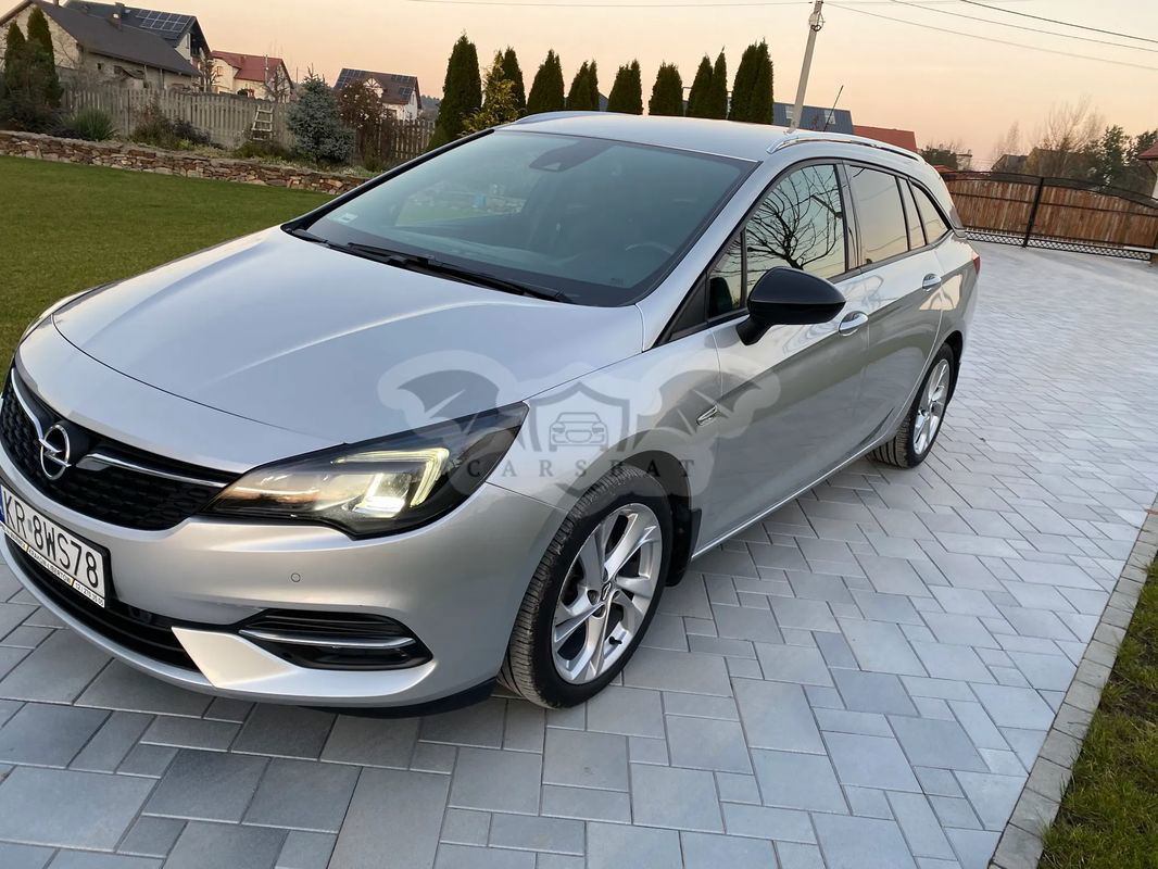 Opel Astra L 2021