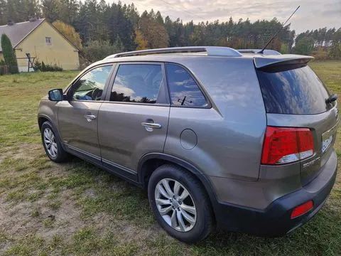 Kia Sorento II 2.2 CRDI M 2010