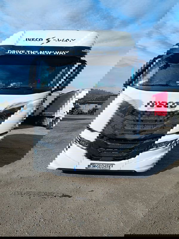 Iveco S-Way 2020