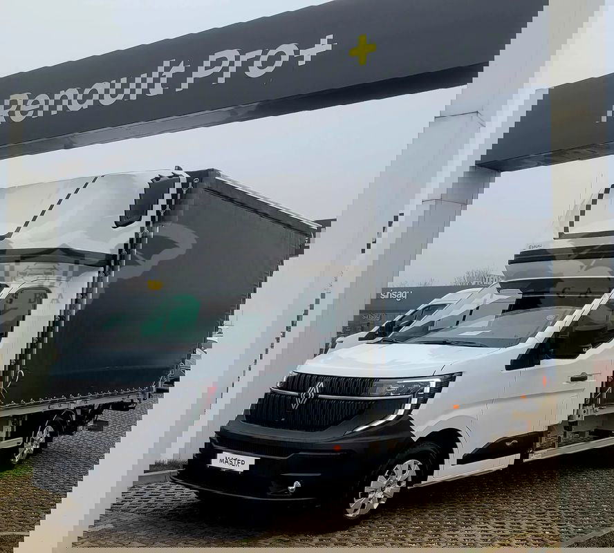 Renault Master 2024