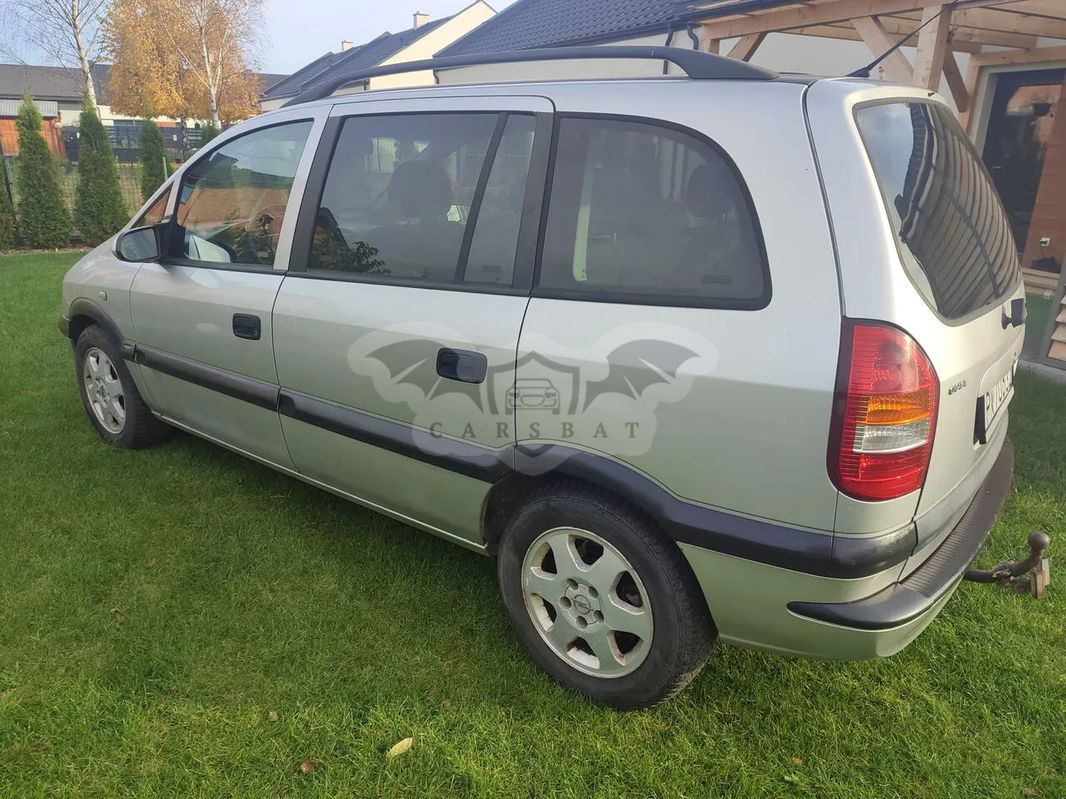 Opel Zafira A 2.2 DTI Comfort 2002