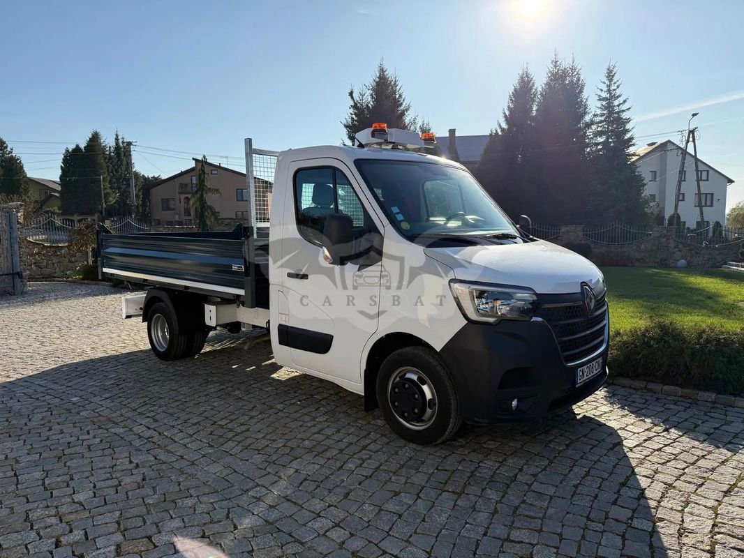 Renault Master 2023