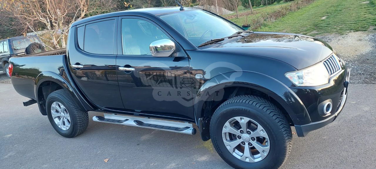 Mitsubishi L200 2013