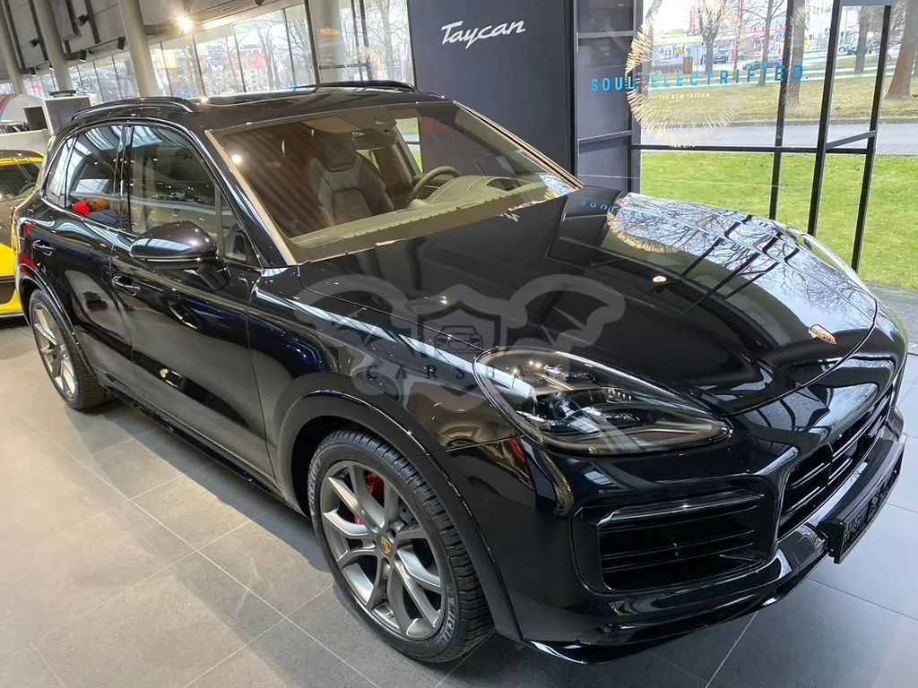 Porsche Cayenne III GTS 2022