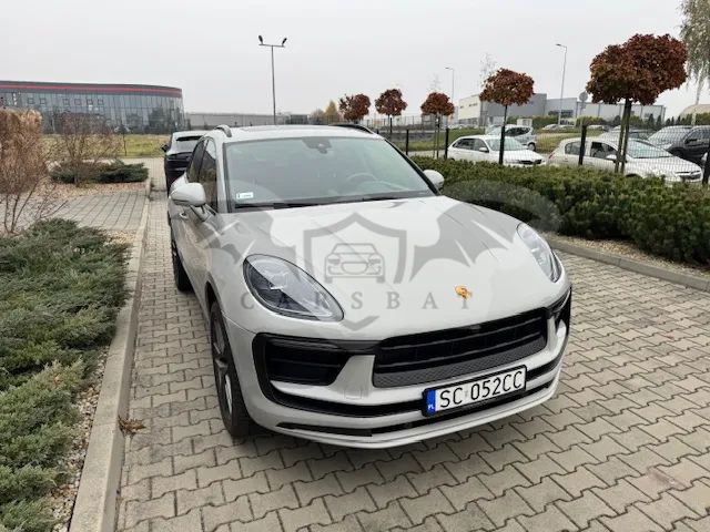 Porsche Macan Standard 2022