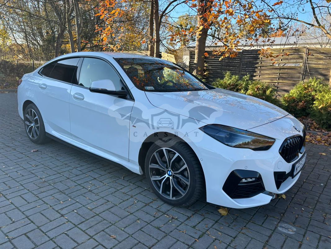 BMW 2 Series 220i 2021
