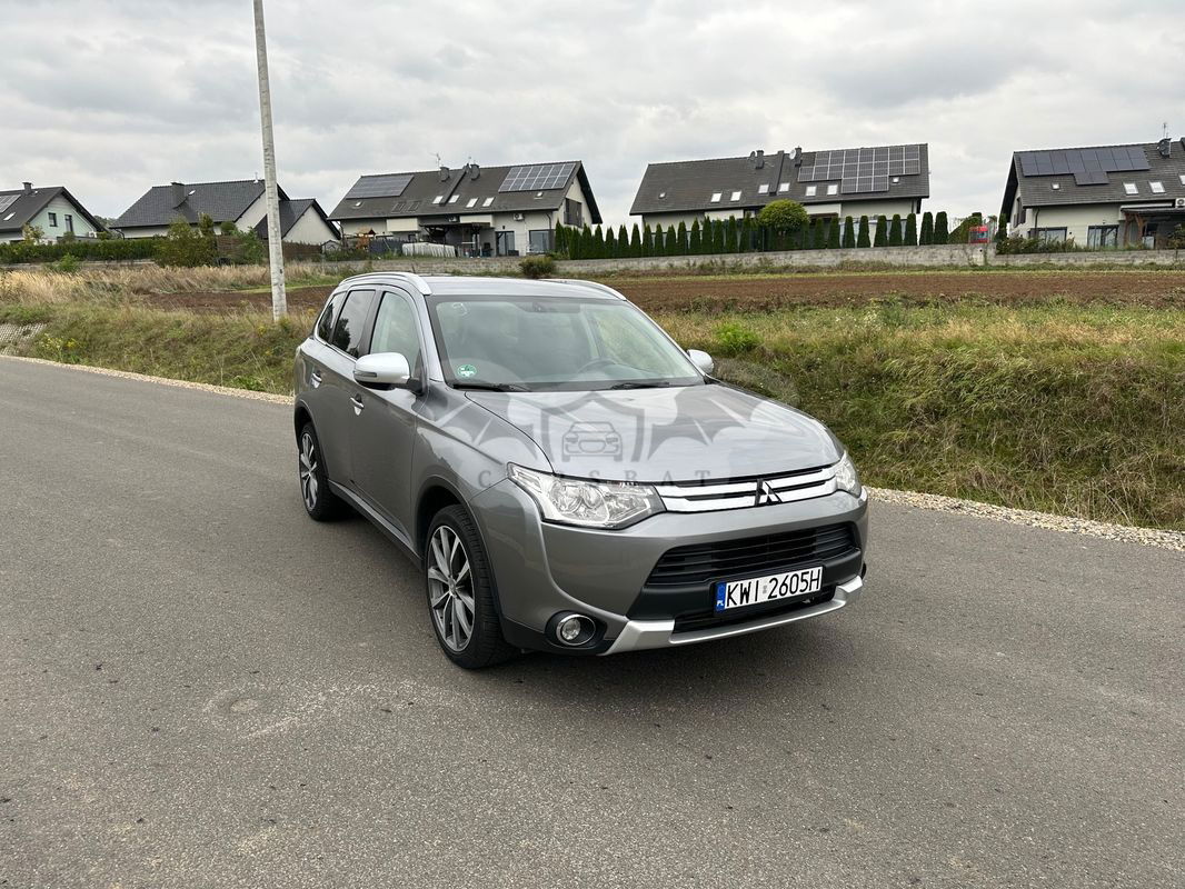 Mitsubishi Outlander III 2014