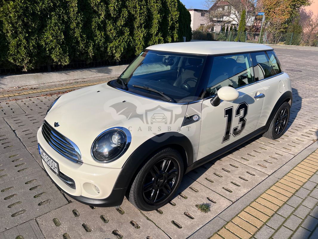 Mini Cooper Standard 2012