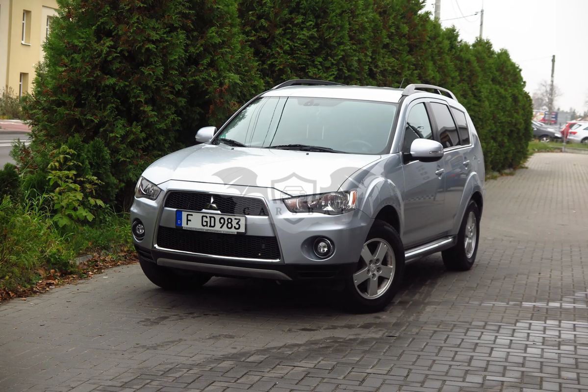 Mitsubishi Outlander III 2.2 DI-D 4WD Invite 2011