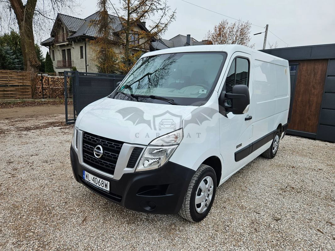 Nissan NV400 2013