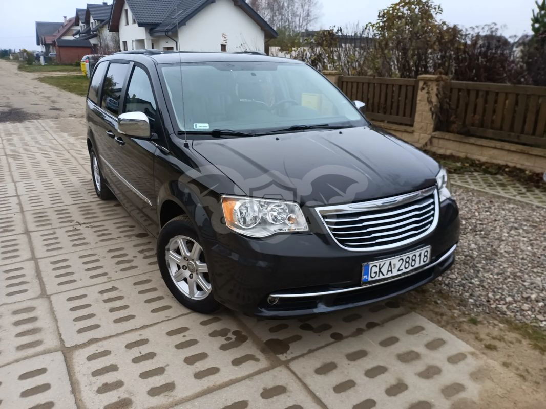 Chrysler Town & Country V 3.6 Touring 2011