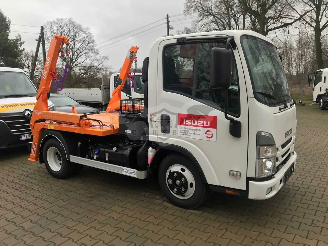 Isuzu M21 2024