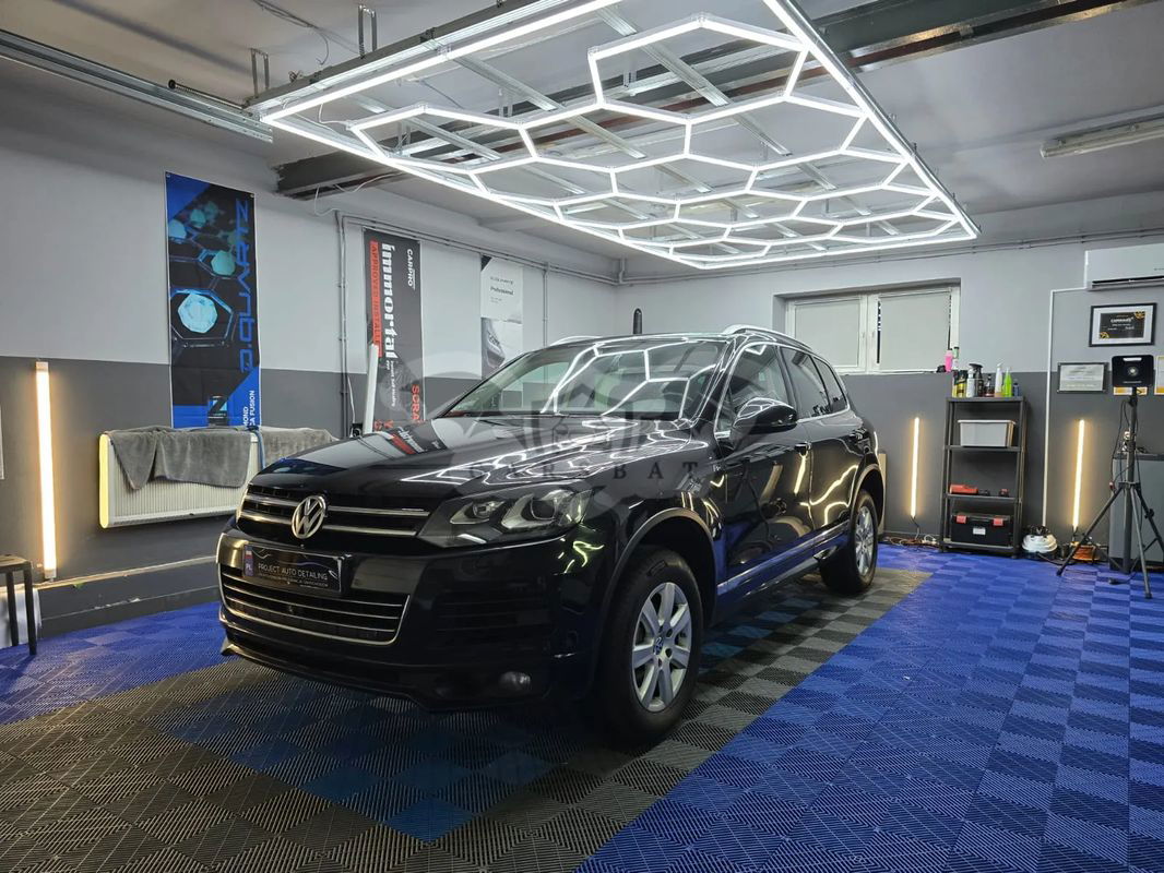 Volkswagen Touareg II 3.0 V6 TDI BMT Perfectline R-Style 2011